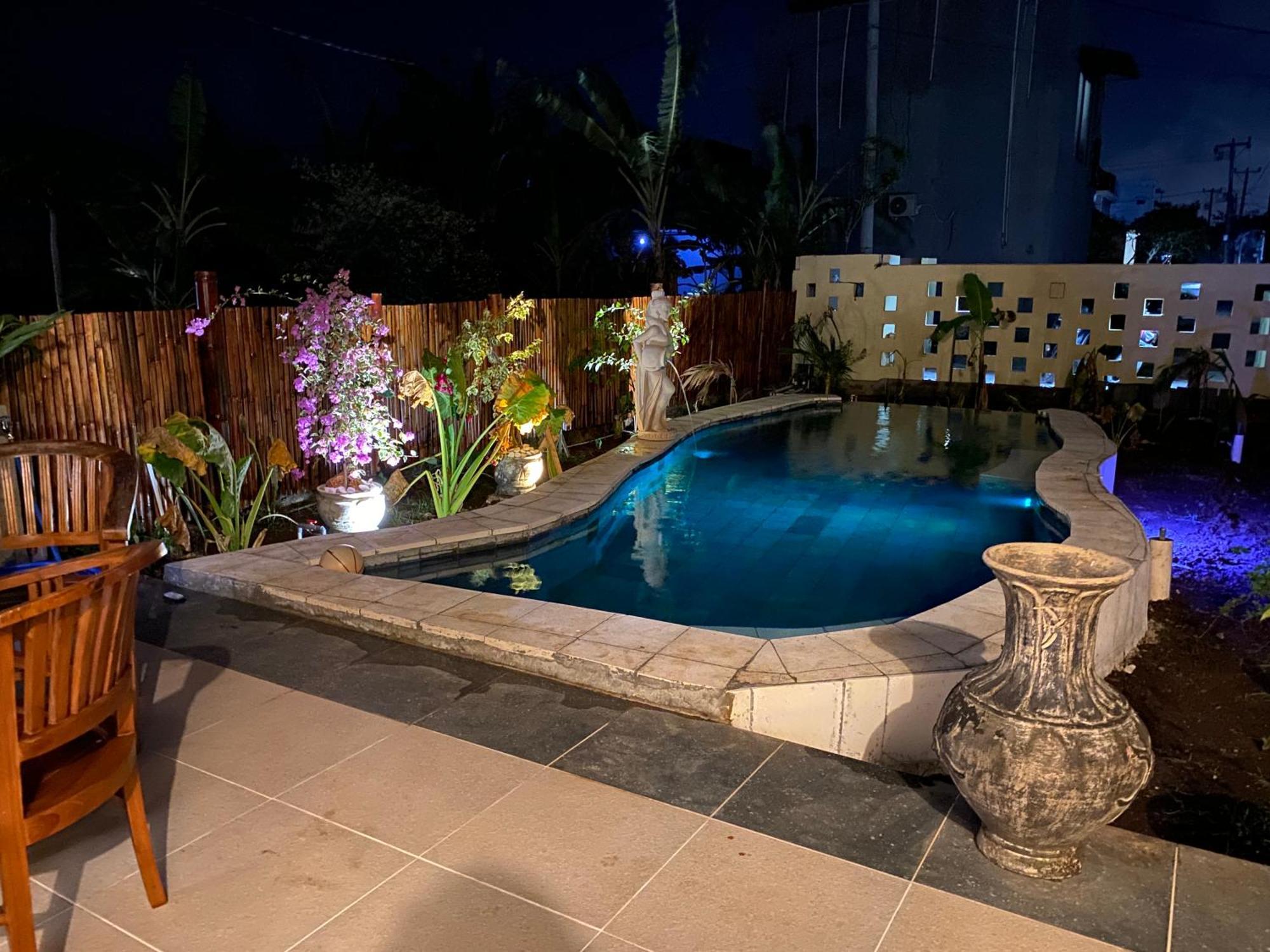 Villa Nimo Jimbaran ภายนอก รูปภาพ